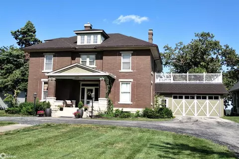 2025 Grand Ave, Keokuk, IA 52632