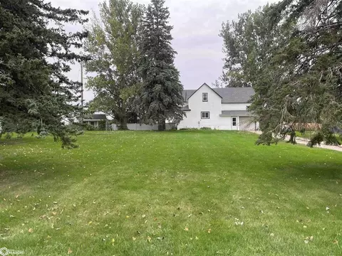 3925 500th St, Rake, IA 50465