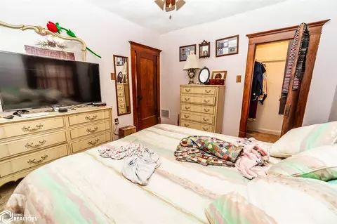 303 3rd St, Garwin, IA 50632 photo 34