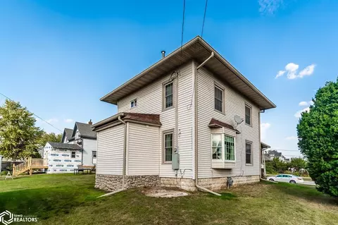 303 3rd St, Garwin, IA 50632 photo 41