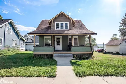 1306 6th St, Harlan, IA 51537