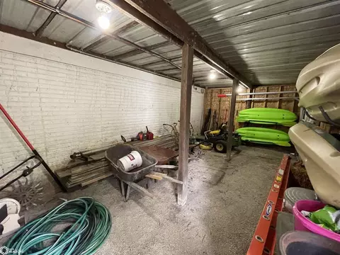 1319 E Grant St, Centerville, IA 52544 photo 53