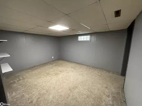 1319 E Grant St, Centerville, IA 52544 photo 32
