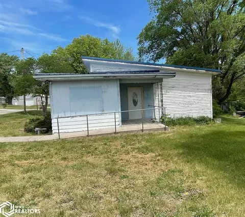 700 S Street St S, Mount Ayr, IA 50854