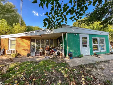 1909 Grouse Ave, Latimer, IA 50452