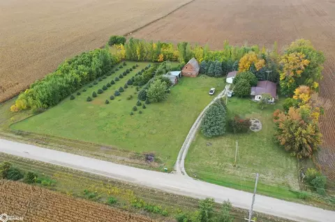 885 310th St, Britt, IA 50423