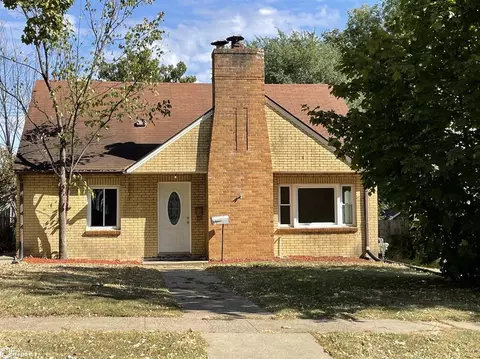312 Curran St, Burlington, IA 52601