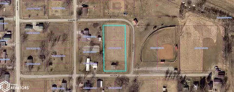 S 3rd, Seymour, IA 52590