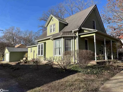 307 Cass St, Keosauqua, IA 52565