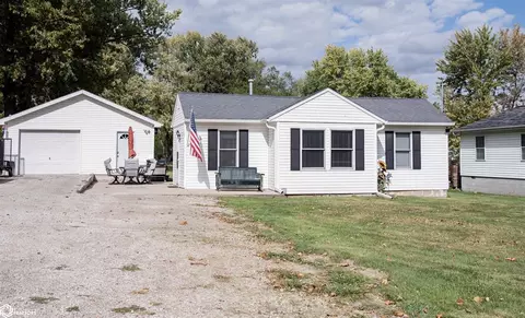 1233 W Mary, Ottumwa, IA 52501