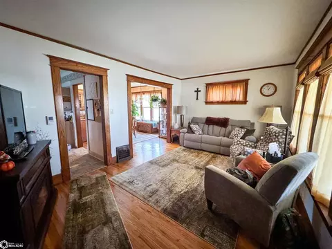 1 7th Ave NE, Hampton, IA 50441 photo 9