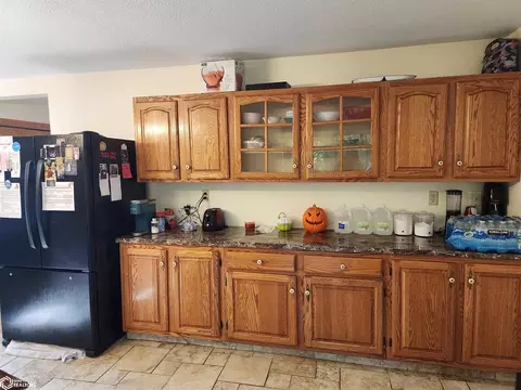 209 E Oak St, Algona, IA 50511 photo 8