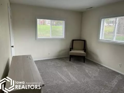 837 Central Ave E, Hampton, IA 50441 photo 18