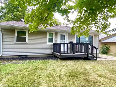 1325 W Linn St, Marshalltown, IA 50158