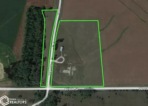 1238 Ivy Ave, Earlham, IA 50072