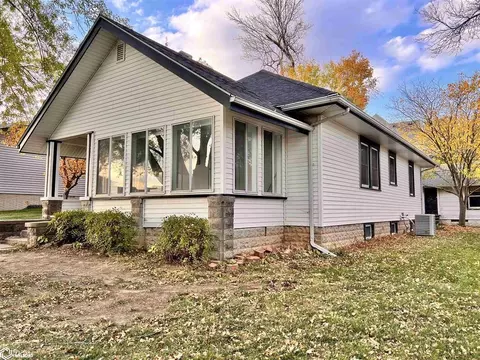 Exterior - 403 4th St, Manning, IA 51455 photo 16 of 18