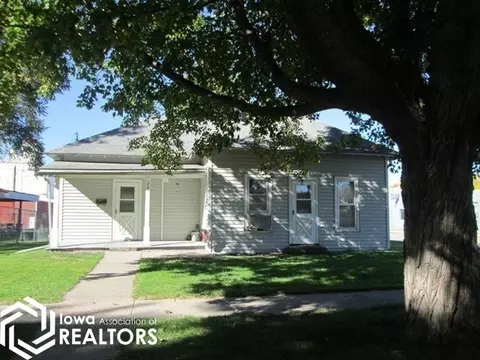 201 Cedar St, Atlantic, IA 50022