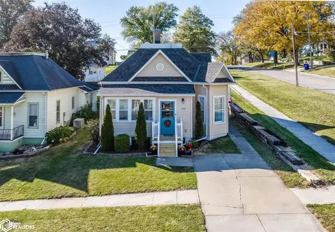 152 S Chestnut St, Avoca, IA 51521