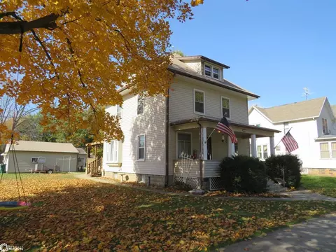 323 2nd St, Hampton, IA 50441 photo 4