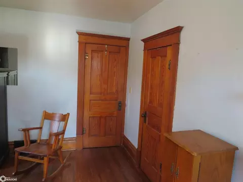 323 2nd St, Hampton, IA 50441 photo 27