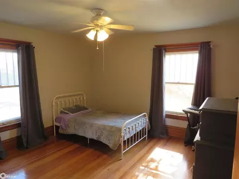 323 2nd St, Hampton, IA 50441 photo 30