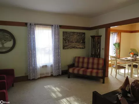 323 2nd St, Hampton, IA 50441 photo 18
