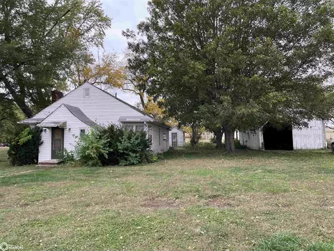 1703 305th Ave, Sidney, IA 51652