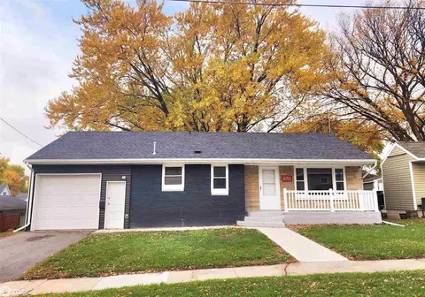 1104 N Polk Ave, Mason City, IA 50401