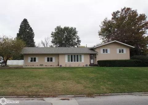 700 White Post Dr, Webster City, IA 50595