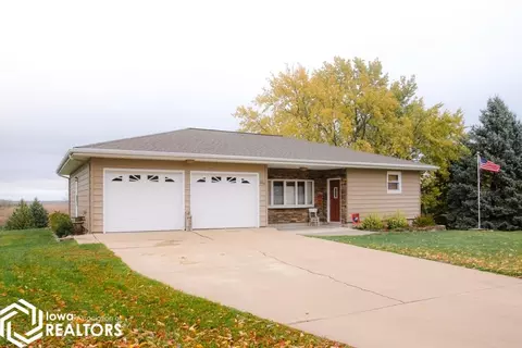 206 Skyline Dr, Coon Rapids, IA 50058