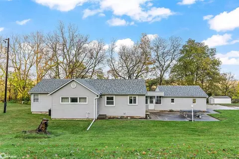 22034 Dmc Highway 99, Mediapolis, IA 52637