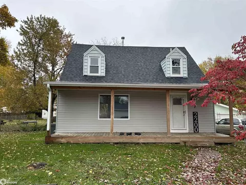2200 Melvin Ave, Burlington, IA 52601