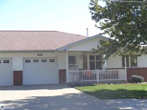 934 Longview Rd, Missouri Valley, IA 51555