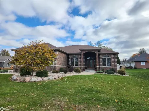 2500 Cliff Rd, Burlington, IA 52601