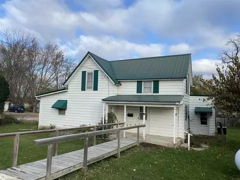 395 3rd St, Ferguson, IA 50078
