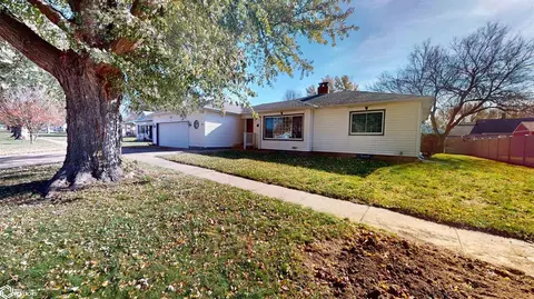 804 Ring St, Mapleton, IA 51034 photo 2