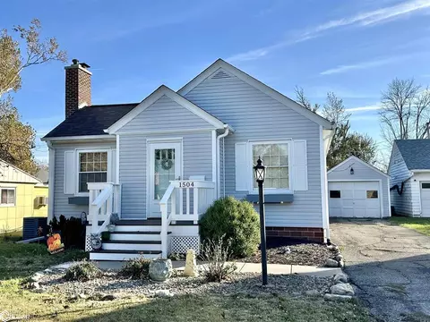 1504 Kalsem Blvd, Marshalltown, IA 50158