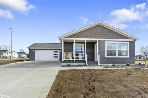 1500 E Linden Apt 144 Dr #144, Mount Pleasant, IA 52641