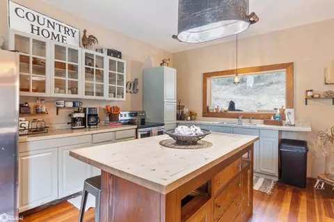 1039 Salem Ave, Dunlap, IA 51529