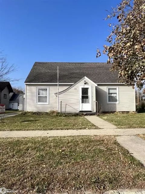 118 S Wisconsin, Hubbard, IA 50122