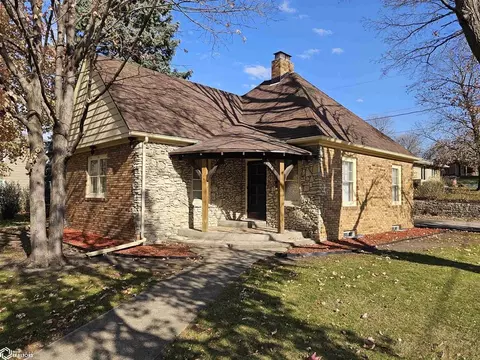 1704 N Carroll St, Carroll, IA 51401