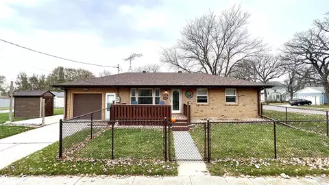 1324 N Carolina Pl, Mason City, IA 50401