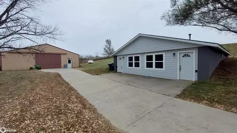 2626 O Ave, Stanton, IA 51573