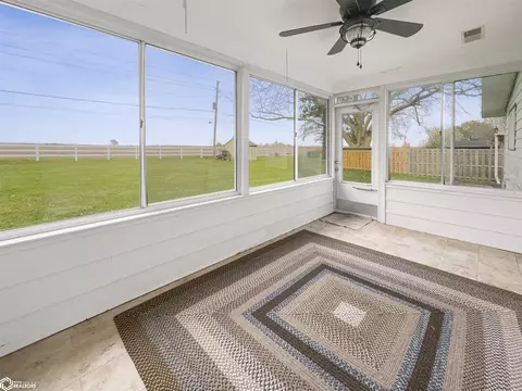 1306 Sunset Dr, Hampton, IA 50441 photo 28