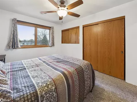 1306 Sunset Dr, Hampton, IA 50441 photo 16