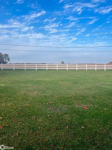 1306 Sunset Dr, Hampton, IA 50441 photo 29