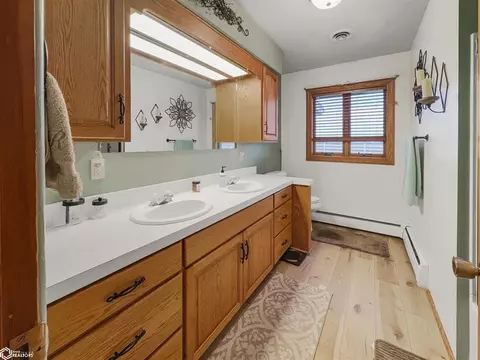 1306 Sunset Dr, Hampton, IA 50441 photo 18