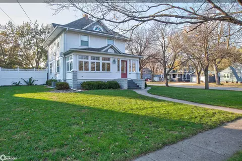 512 Taft St N, Humboldt, IA 50548