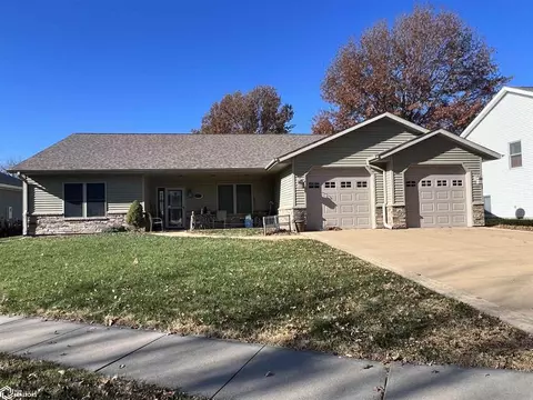 2207 S 4th, Burlington, IA 52601