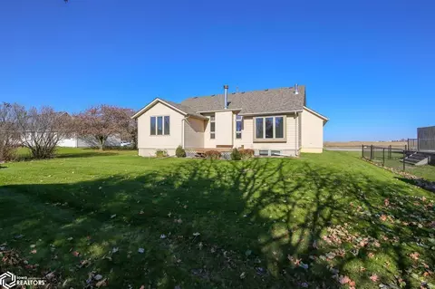 628 T Ave, Nevada, IA 50201 photo 23